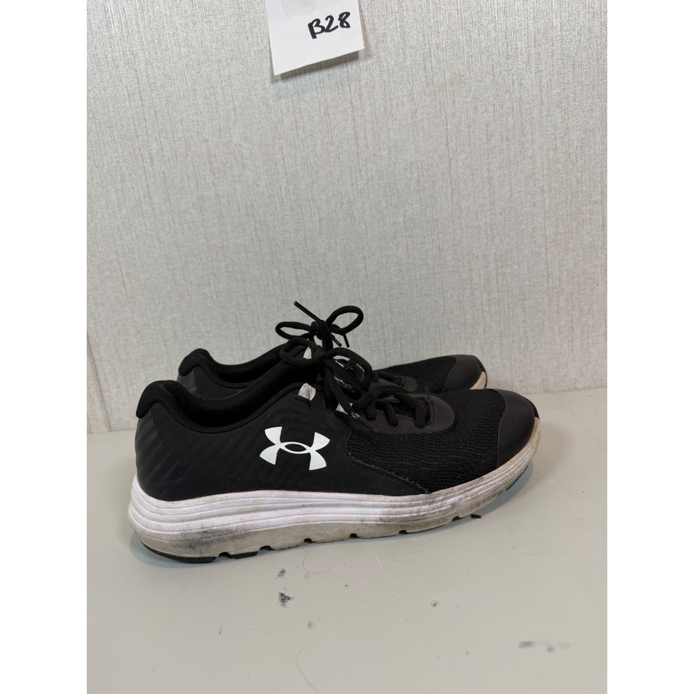 UNDER ARMOUR 3024829-001 Black White Casual Active‎ Shoes Youth Size US 7Y